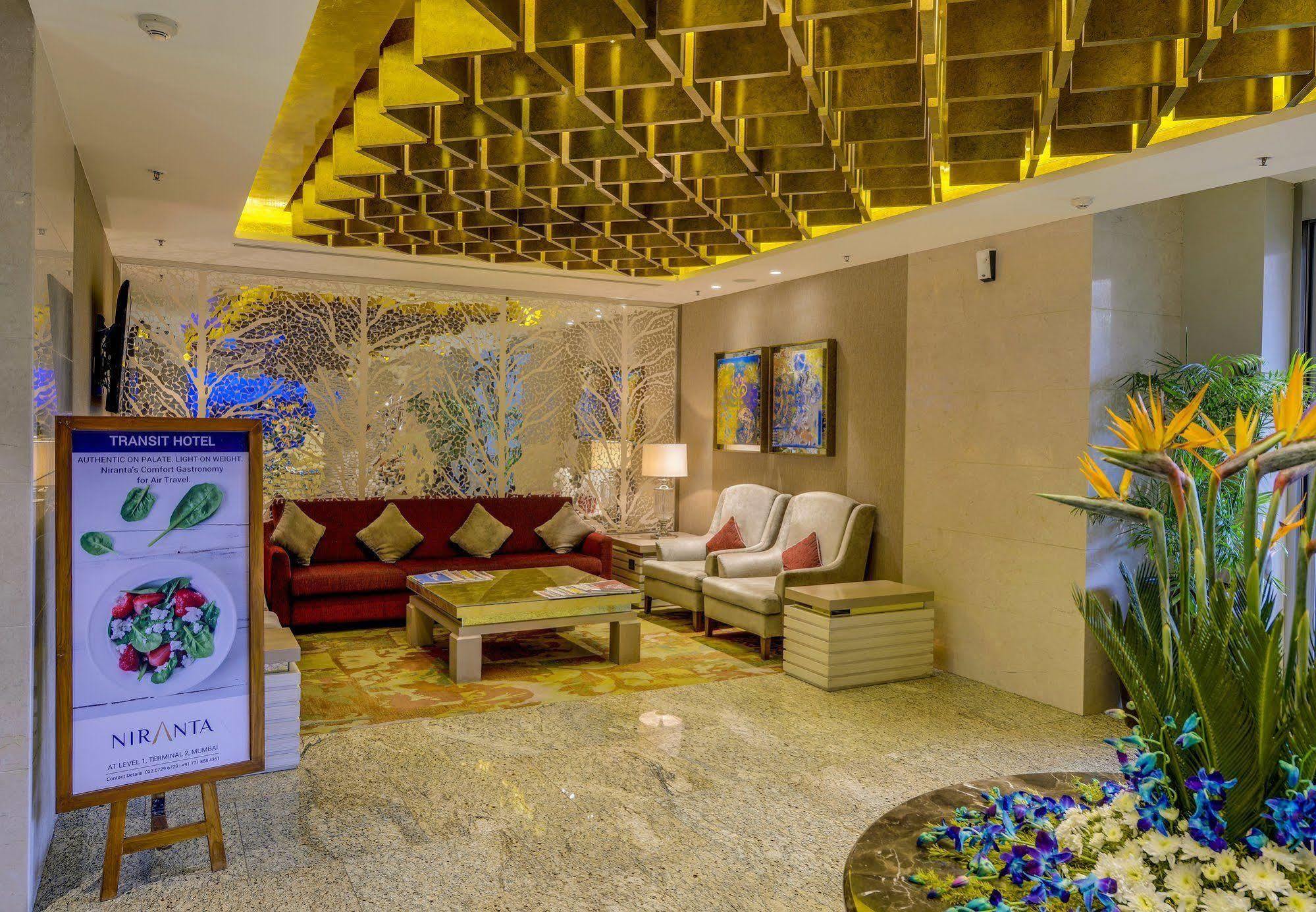 Niranta Transit Hotel Mumbai Airport - At Arrivals Exterior foto