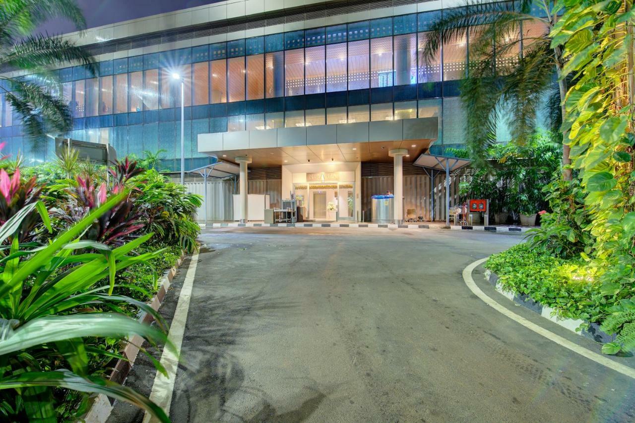 Niranta Transit Hotel Mumbai Airport - At Arrivals Exterior foto
